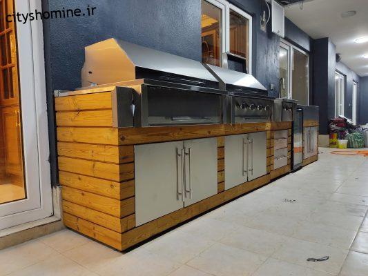 باربیکیو آیلند یا استیل با نمای ترموود و درب های کابینتی